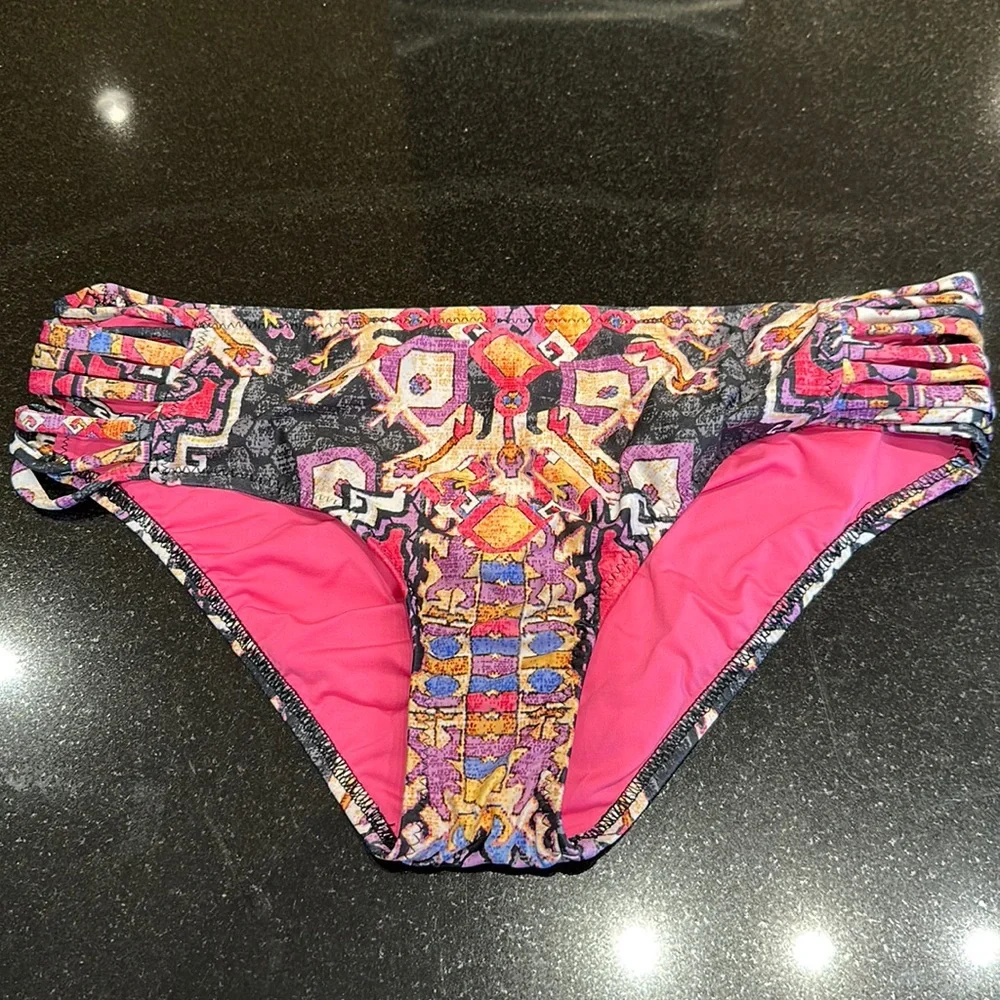 Becca Swim Bikini Bottom Size (14-16)